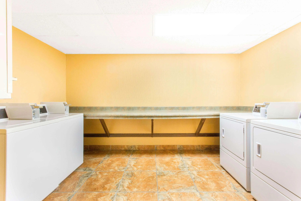 Days Inn by Wyndham Silverthorne