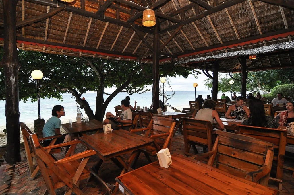 Phi Phi Relax Beach Resort