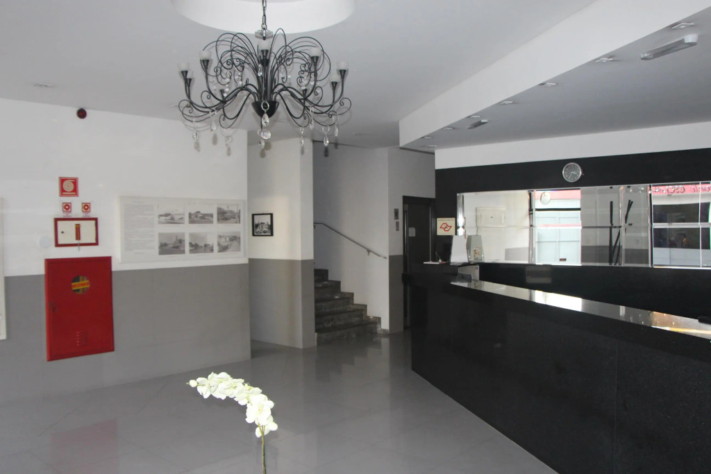 David Plaza Hotel