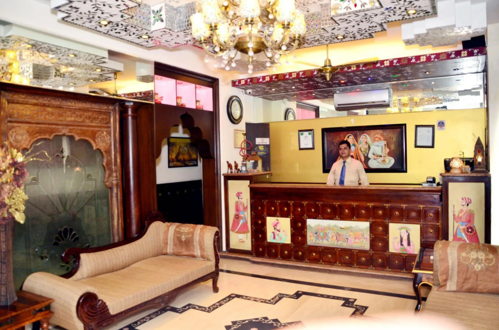 Hotel Rajputana Haveli - Near Jal Mahal - Jaipur