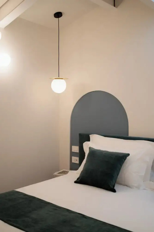 CA DO Guest House