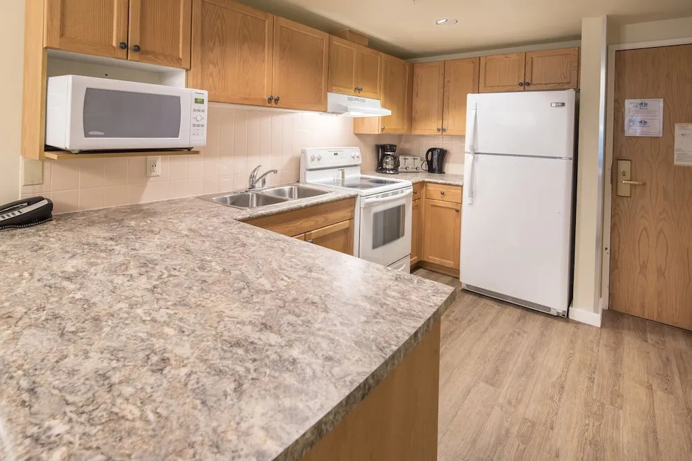 Woodrun Lodge 209 by Outpost Whistler