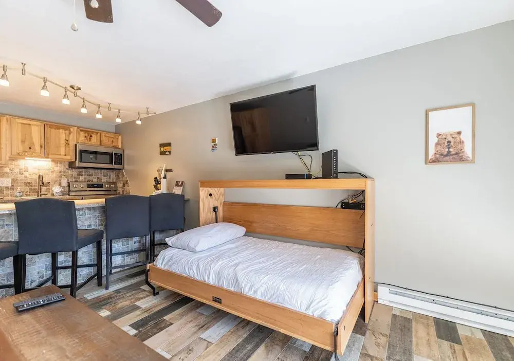 Key Condo #2927