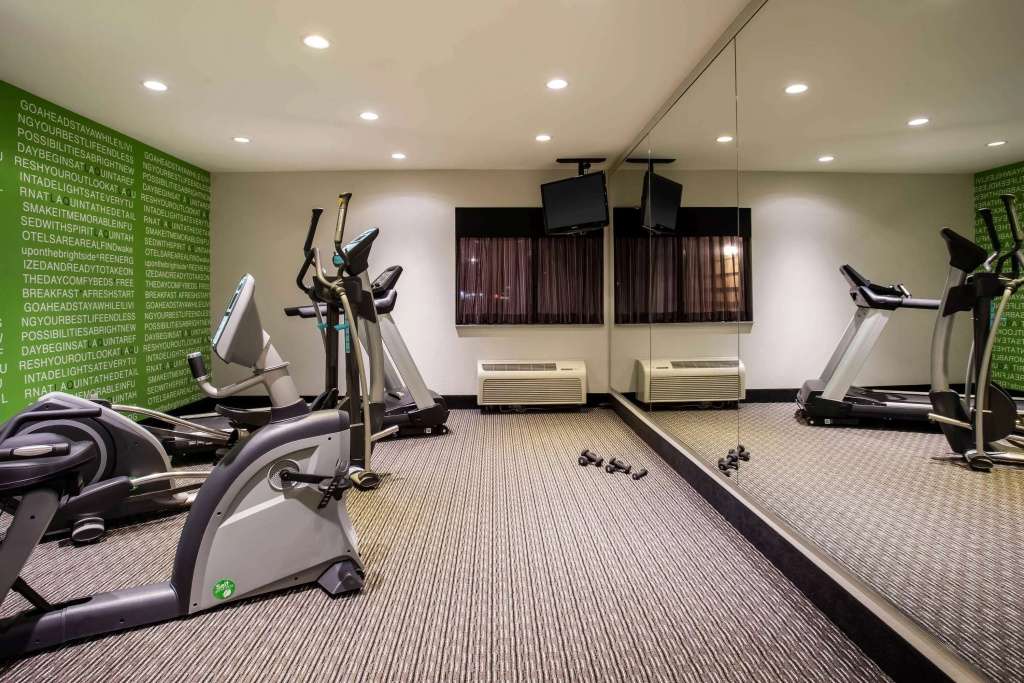 La Quinta Inn by Wyndham Oshkosh
