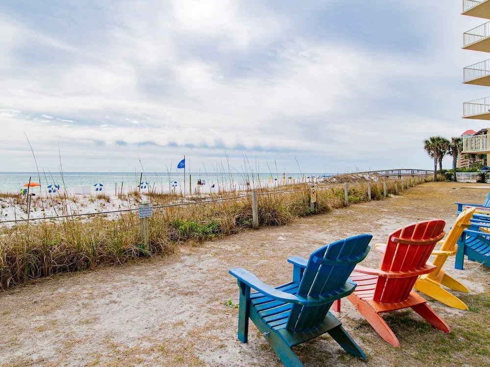 Seaside Beach & Racquet Club #2102