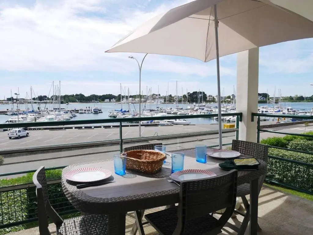 Appartement Étel, 2 pièces, 5 personnes - FR-1-479-37