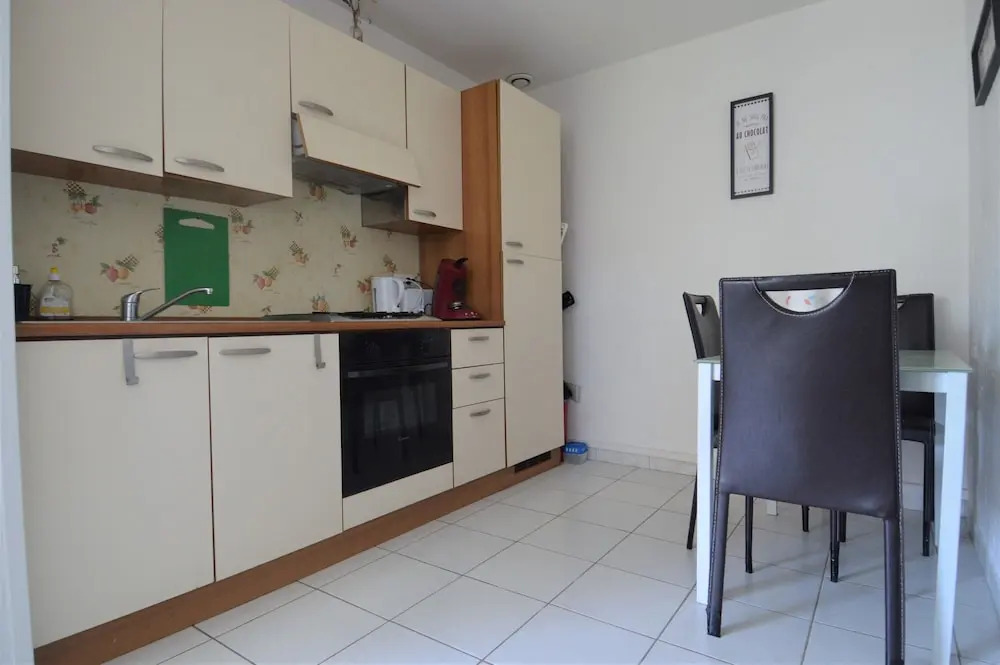 Maisonnette avec terrasse à 50m de la plage - Ménage renforcé