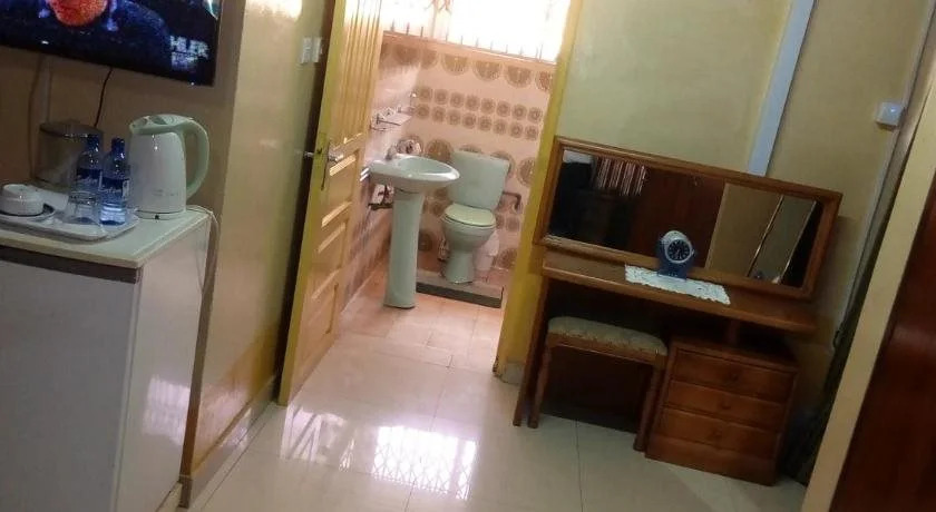 Eastoment Hotel