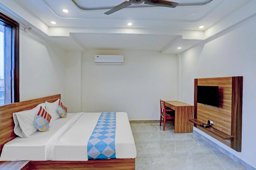 OYO 81764 Hotel Town stay