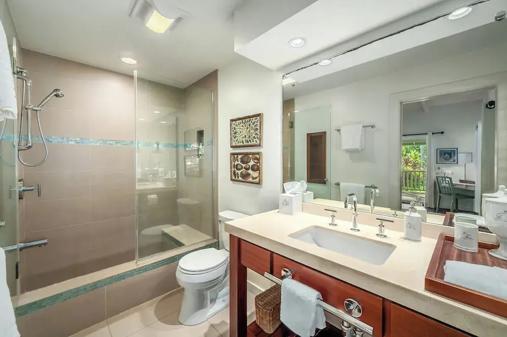 Secret Beach House in Kilauea