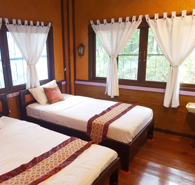 Banphu Montalang Resort