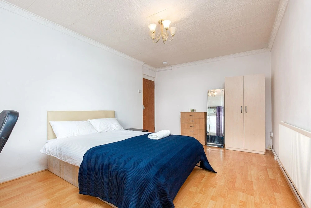 Walk Drive - Deluxe Guest Room 1