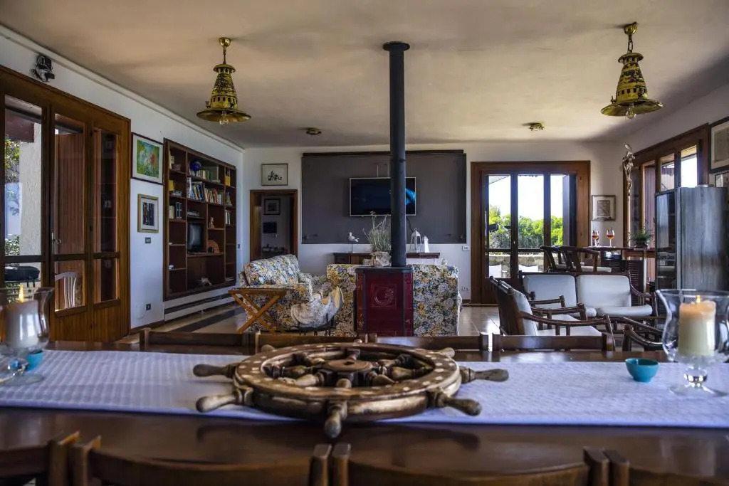 Villa Curiazzi Guesthouse Viale la Pelosa 16
