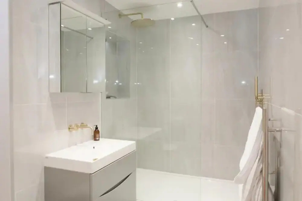 Stunning Newly Refurbished 2BD Shoreditch Flat