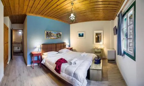 Zissis Hotel