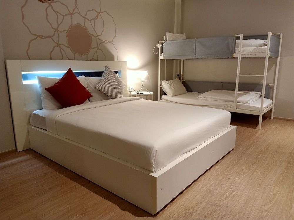Platinum hotel