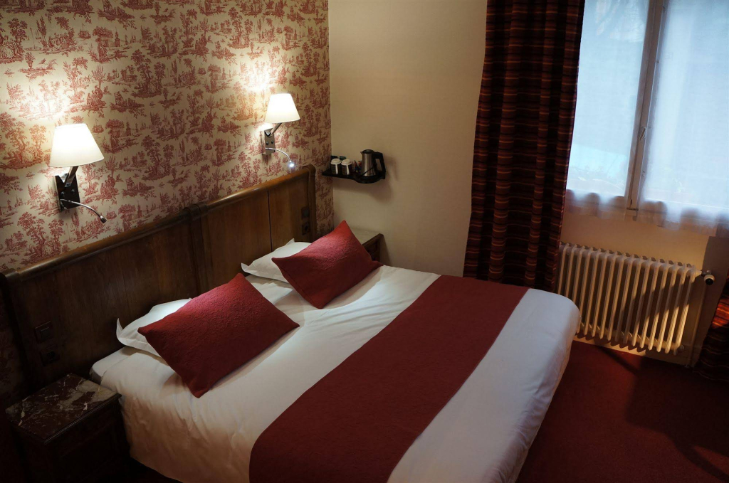 Hotel de Charme La Bonne Adresse - Logis hotels