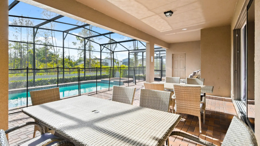Luxury 9BR Villa With Pool SPA No Rear Neighbor