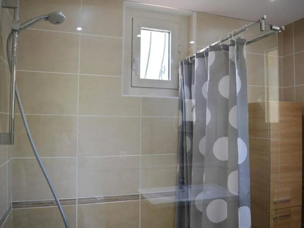 Appartement Le Lavandou, 4 pièces, 6 personnes - FR-1-251-204