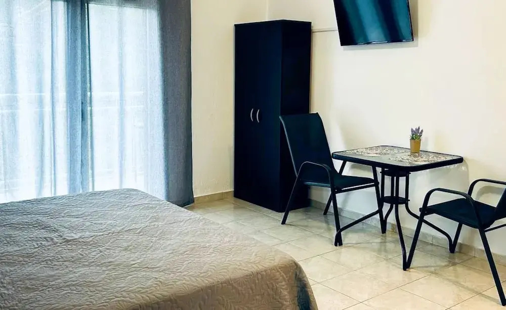 A & A APARTMENTS 2 - Comfort and tranquility in the center of Skiathos