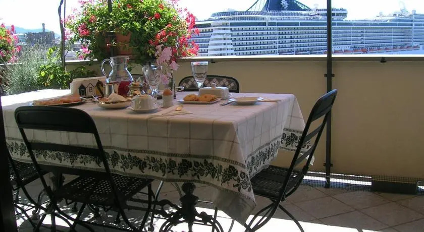 La Terrazza Sul Porto