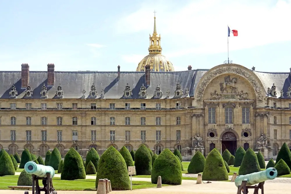 Cosy 1-bedroom Apartment Near the Invalides