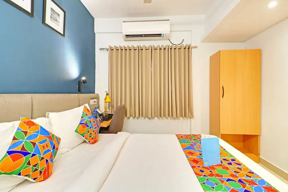 OYO 78582 SilverKey Hotel Mayfair Tower