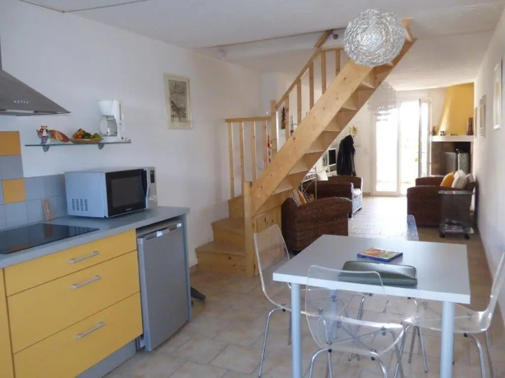 Maison Saintes-Maries-de-la-Mer, 3 pièces, 5 personnes - FR-1-475-38