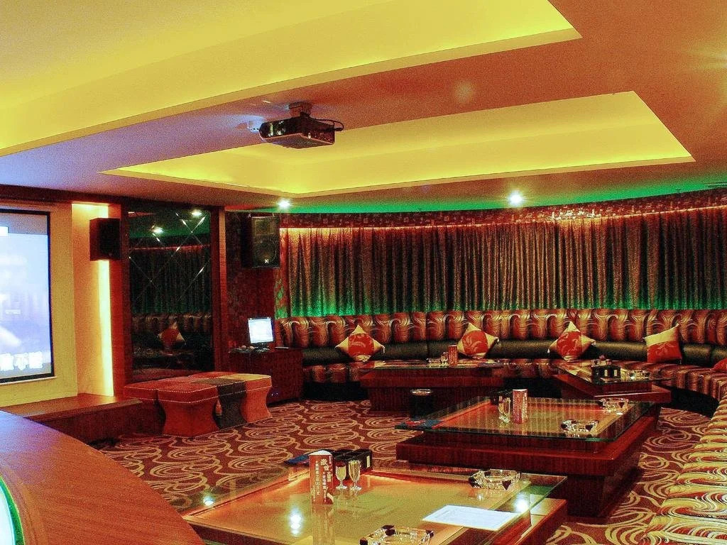 Royal Hotel
