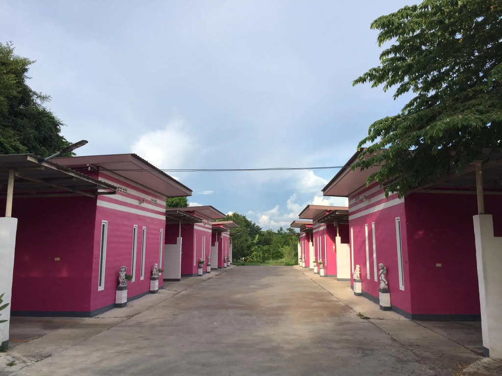 Eskimo Resort