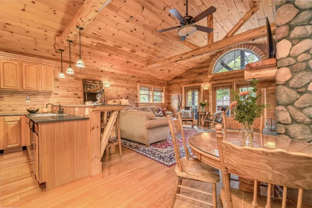 The Alpine Lodge