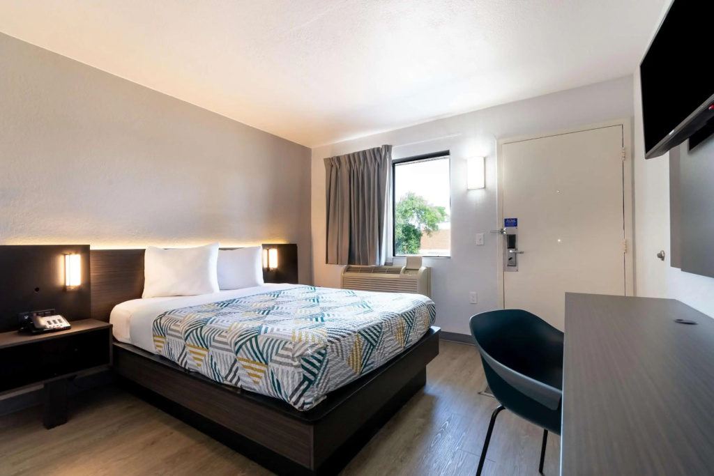 Motel 6-Rolling Meadows, IL - Chicago Northwest