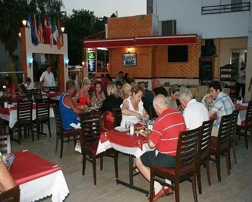 Club Arya Apart Hotel