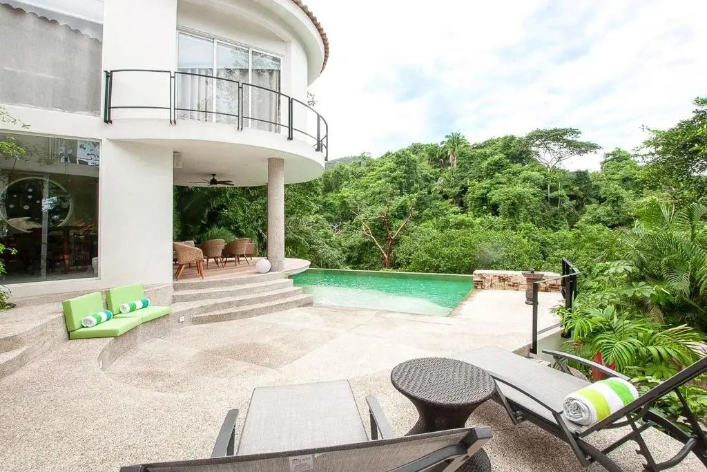 Pool House at Casa La Japiahua