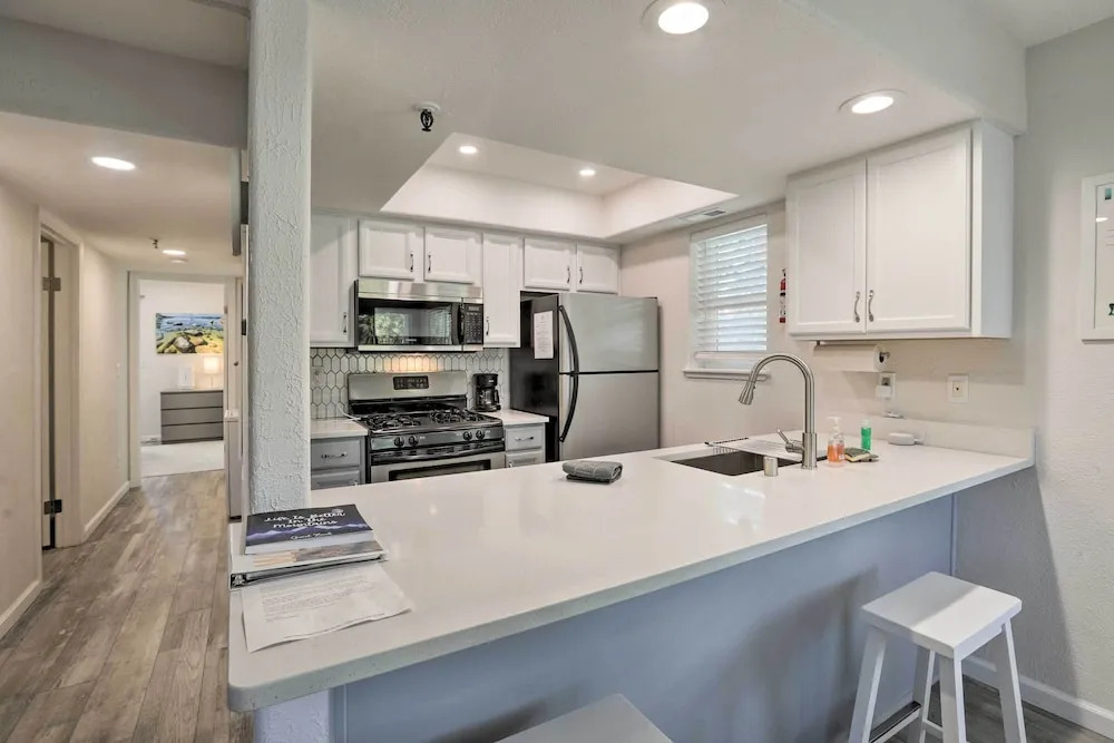 < 1 Mi to Slopes! 'heavenly Daze Chalet' in Tahoe