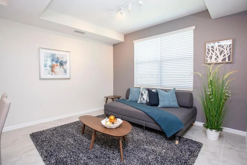 Gorgeous Two Bedroom Apto Close to Disney 306