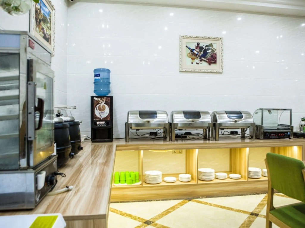 GreenTree Inn Nantong Rugao Zhongjiaomeilu City Express Hotel