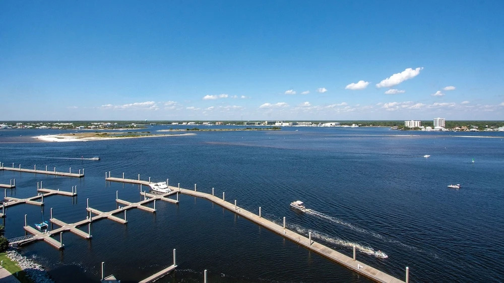 Spacious Condo With Views of Bay and Ono Island - Unit Crd1107