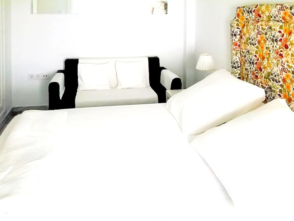 Property With One Bedroom In El Puerto De Santa Maria 2 Km From The Beach