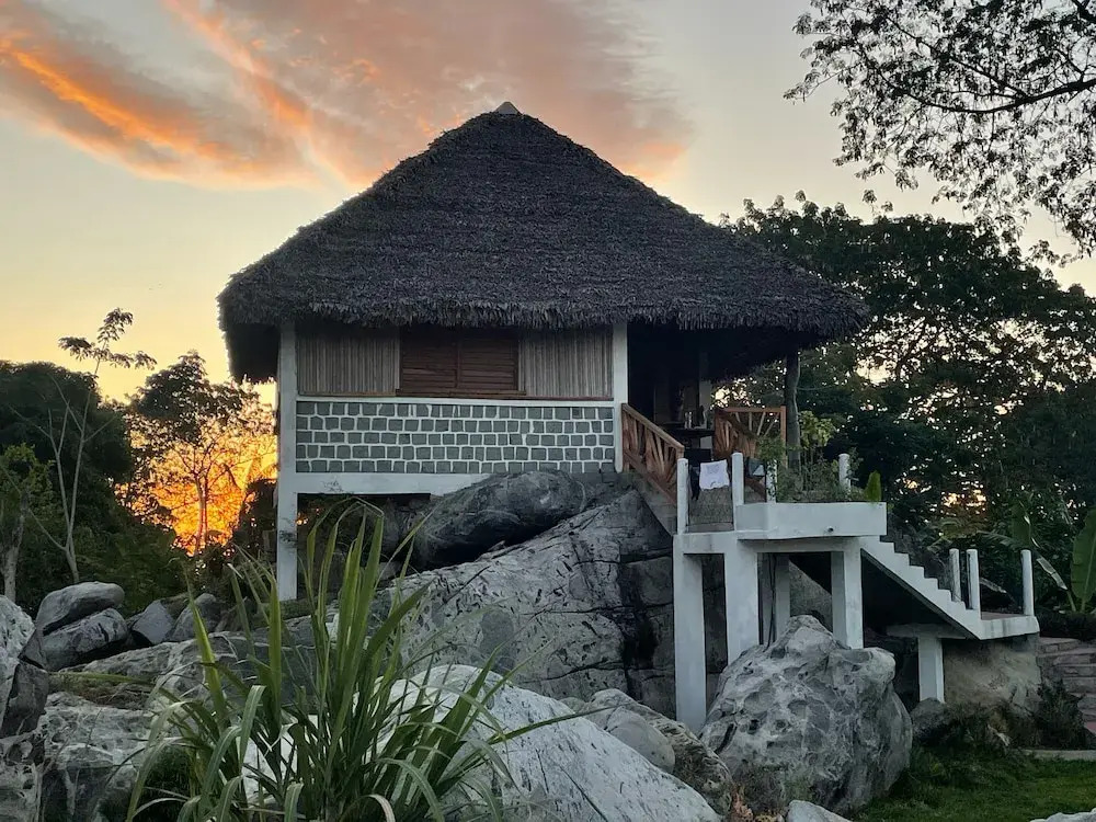 Coconut Lodge