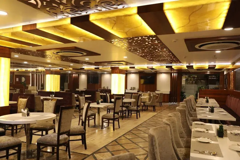 Hotel Vikrant