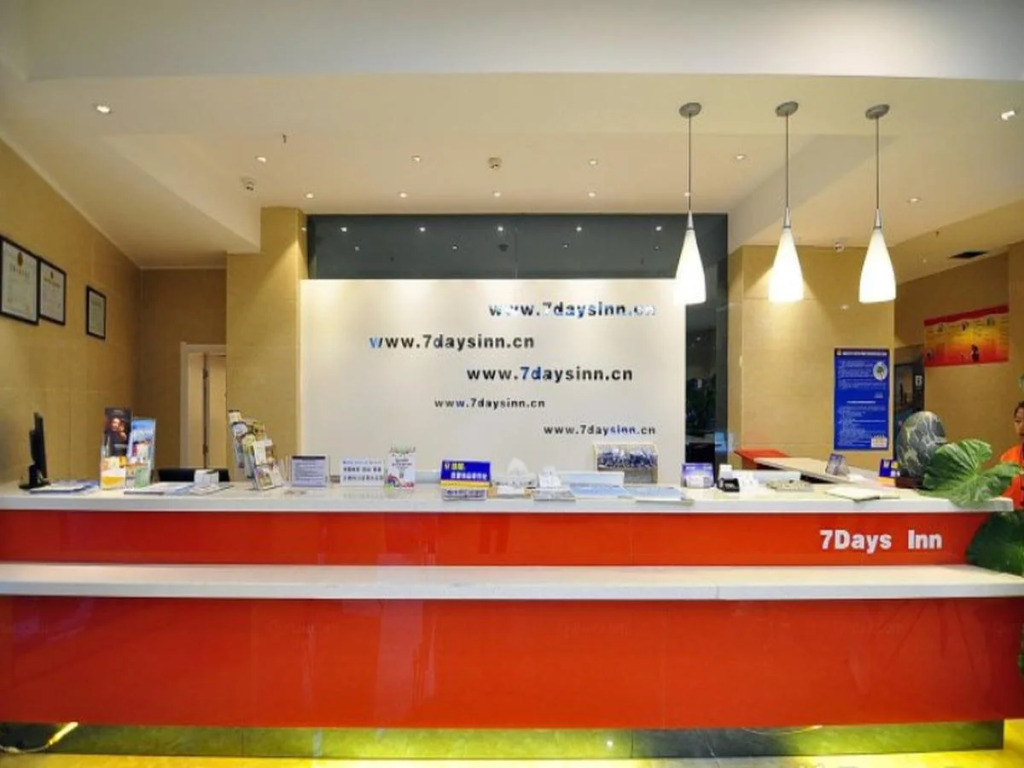 7Days Inn Yuxi Mingzhu Road