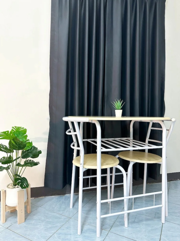 MONTANA Hotel & Hostel Phuket