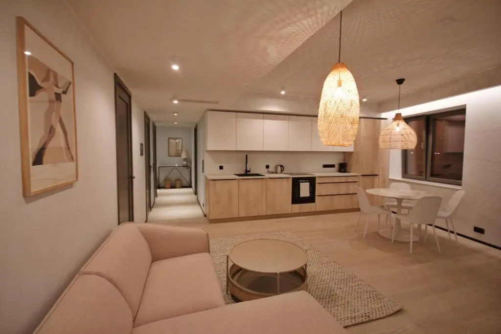 Fabulous Location Apartments Deluxe