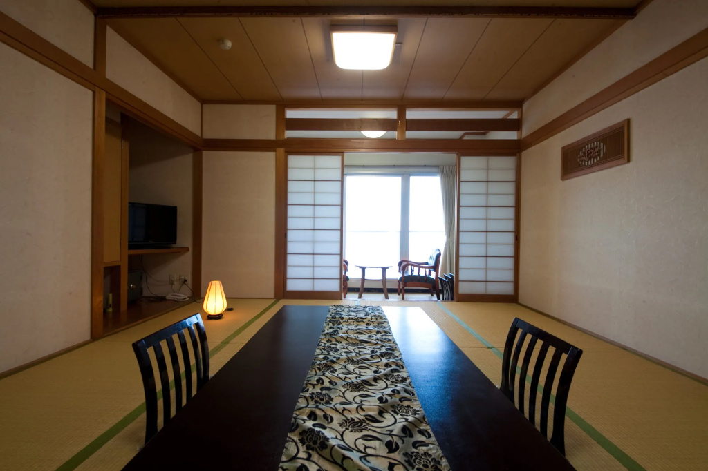 Tenku Yubo Seikaiso