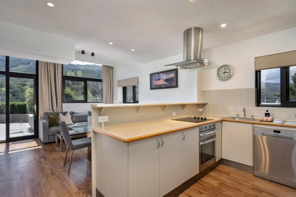 Lantern 3 Bedroom Terrace with majestic mountain view