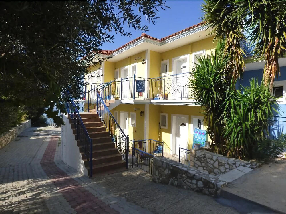 Miloni Studios
