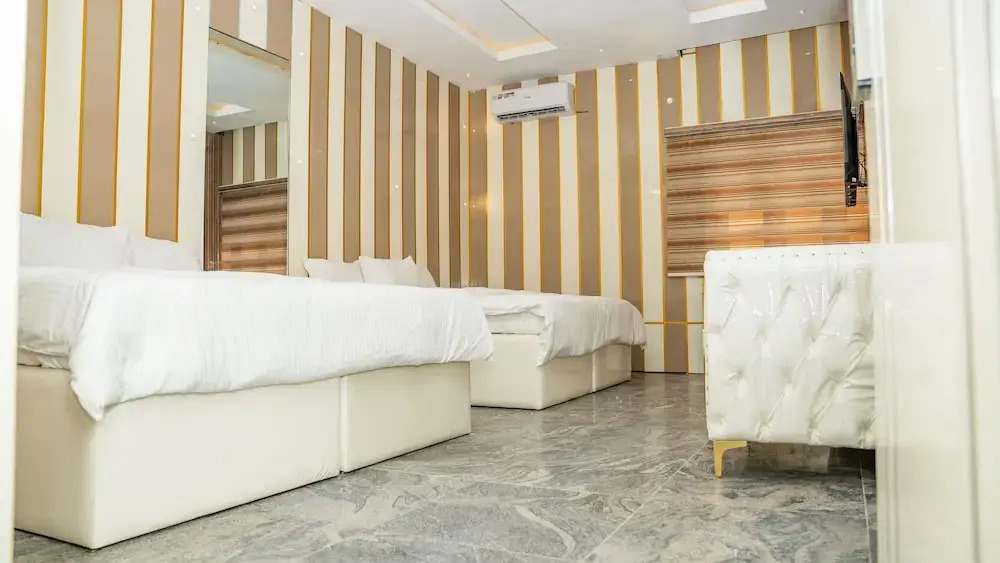 Perly Gate Residence Uyo