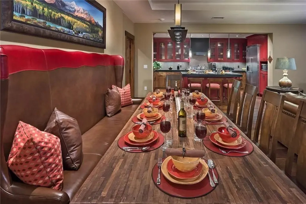 Elk Mountain 610 4 BedroomCondo By Moving Mountains