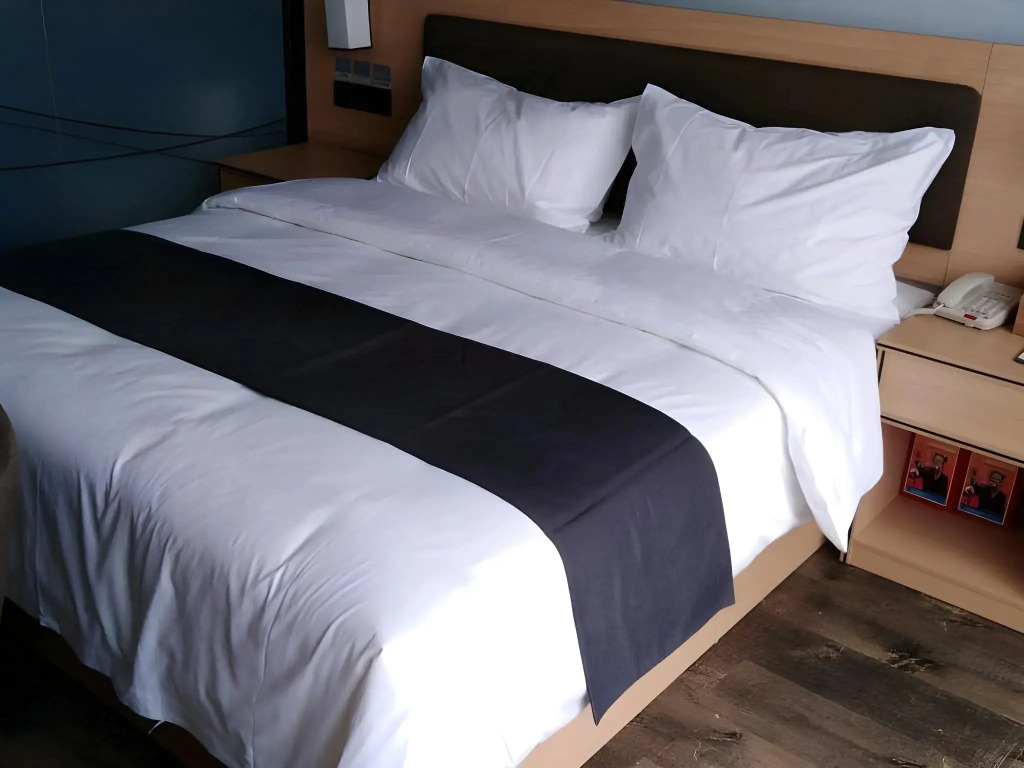 Thank Inn Plus Hotel Henan Kaifeng Tongxu county Renmin Road